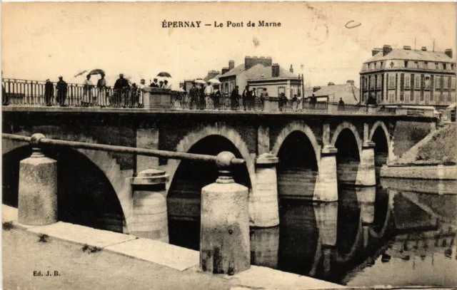 CPA ÉPERNAY Le Pont de MARNE (491120)