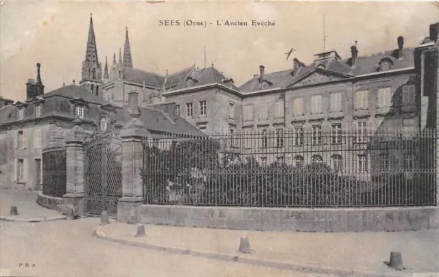 Cpa 61 Sees L'ancien Eveche