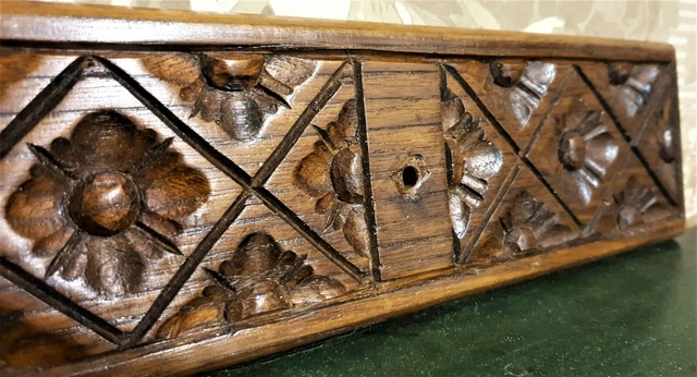 Pediment with rosette wood carving decor - Antique french architectural salvage 3