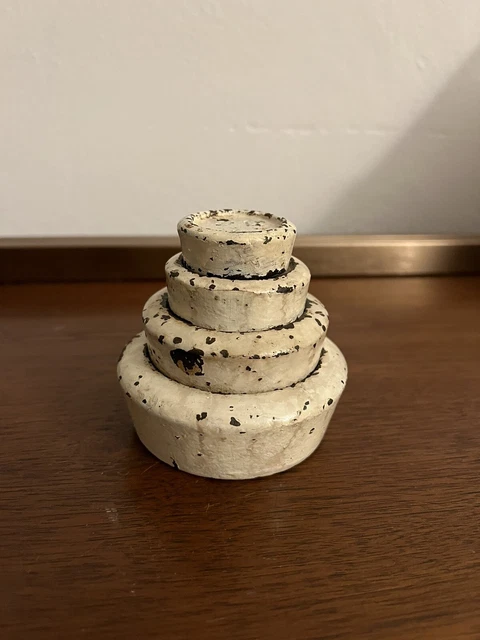 ANTIQUE CAST IRON scale weights vintage 2 Lb 1 Lb 8 Oz 4 Oz $40.00