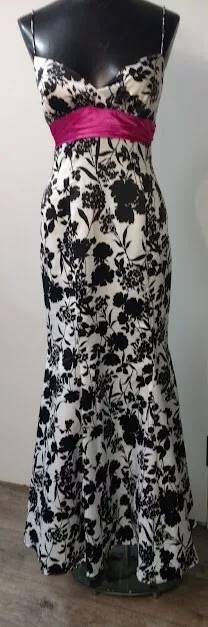 Vtg Betsy and Adam Black Off White Floral Trumpet Formal Prom Dress Size 4