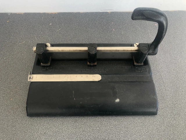 Master Products Mfg Co 3 hole punch Model 1325B Vintage Heavy Duty Industrial 94