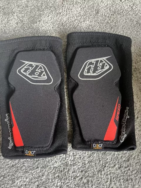 Troy Lee Designs SPEED MTB Knee Guards - D30 MTB Knee Protection - Youth