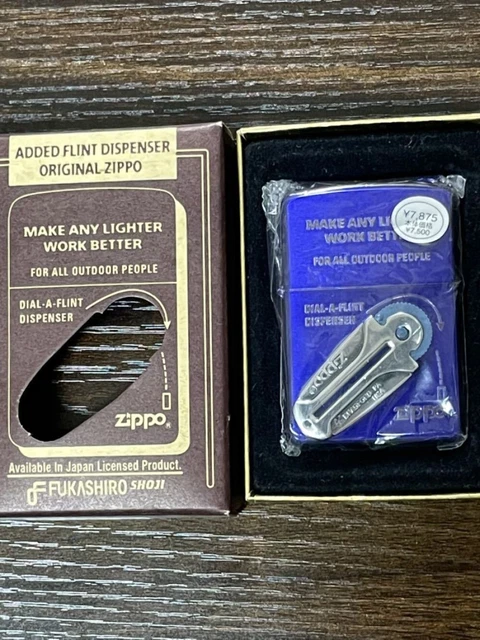Zippo 2004 Dial-a-Flint Dispenser Oil Lighter w/ Box Unused