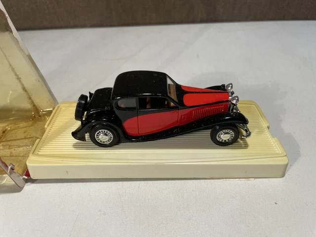 La Ford T Lizzie en miniature Minialuxe n°11 au 1/43e