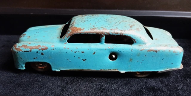 Voiture Tôle HUKY Mercedes Rouge 1/32 - Vintage - Bon état