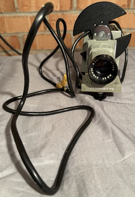 Projecteur diapositives vintage années 60 Marque « INOX ÉCLAIR » type 500 115 V - Collection