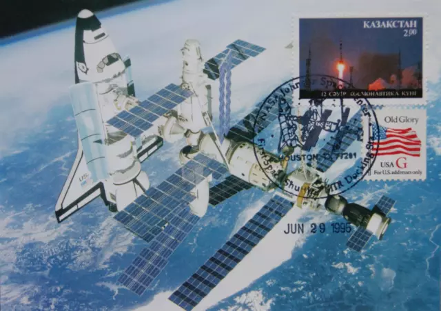 KASACHSTAN 1995 45 Card Space Shuttle Atlantis - MIR Station link in Raumfahrt