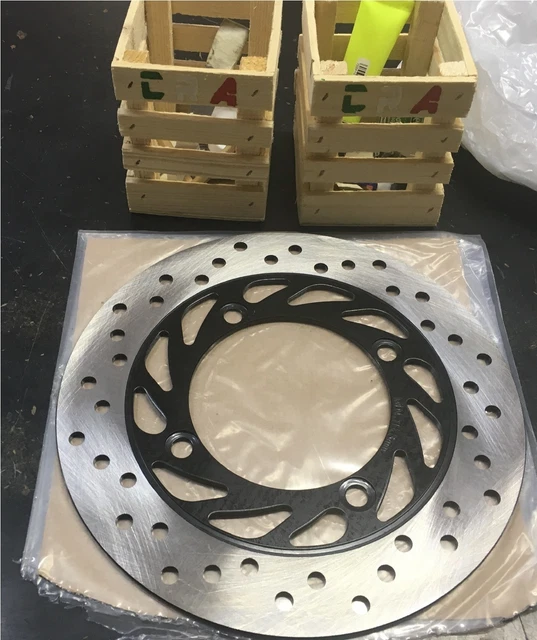 Cache central de disque de frein Honda 125 XLR - JD04 - Modèle frein à disque