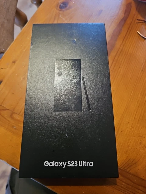 Samsung Galaxy S23 Ultra SM-S918B/DS - 256GB - Phantom Black (Unlocked)