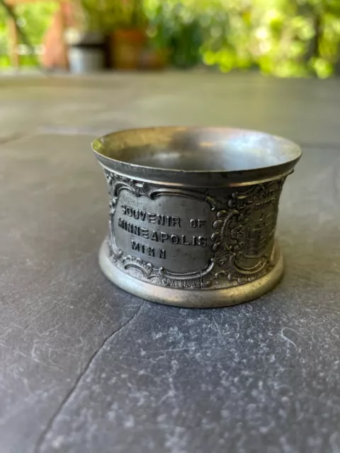 GREAT Antique Minneapolis Minnesota Souvenir Metal Napkin Ring Hall House Vtg