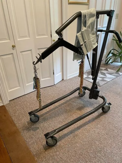 Invacare lightweight Hydraulic Patient Lift- 450 lb. weight capacity