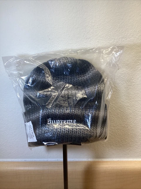 Supreme Ombré Stripe Beanie FW22 Black - OS