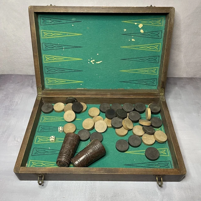 Ancien Jeu De Jacquet / Backgammon En Bois Avec 30 Pions Et 2 Dés - Fabrication Française