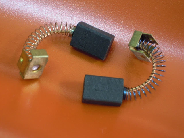 2 Spazzole Carboni 8x12x22 Mm Per Motori Elettrici DC 12V 24V - Kit Ricambio - Foto 2