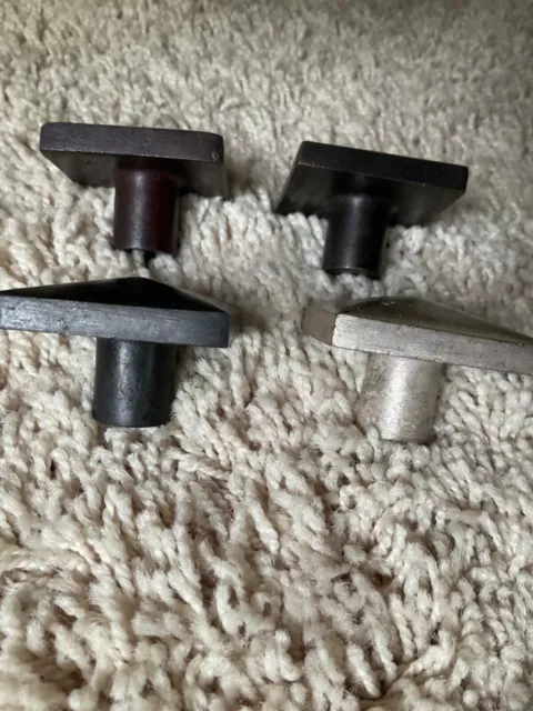 Armoire tiroir meubles Emtek boutons carrés bronze 1-1/2 po collection Toscane 3