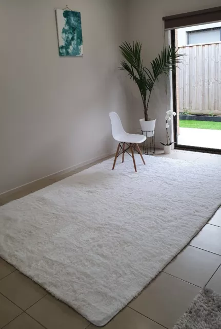 Extra Large Rug Fluffy Area Carpet Shaggy Soft Large Mat 2x3m 200x300cm White