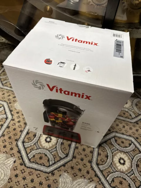 https://www.picclickimg.com/-T0AAOSwFZ1kSuql/NEW-Vitamix-E320-Blender-With-Super-Pack.webp