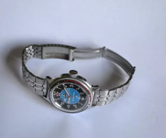 MONTRE MILITAIRE DE plong e Vostok arm e russe sous marin EUR 15