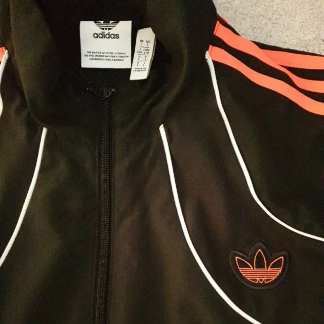 O2k track jacket online