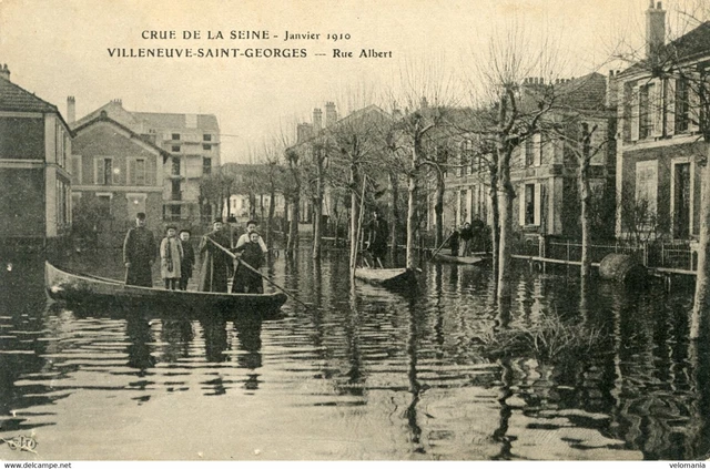13340 cpa 94 Villeneuve Saint Georges - Rue Albert - Crue 1910