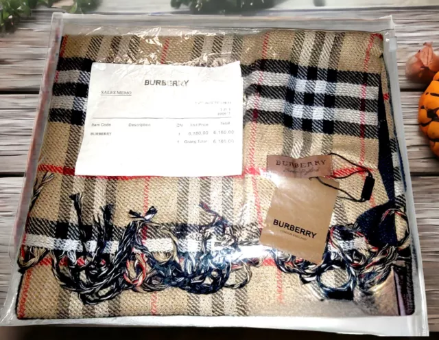 NWT Burberry Nova Check Reversible Scarf