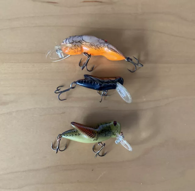 Vintage Rebel "Shallow Floater, "Crickhoppers" & fishing lures exc Cond