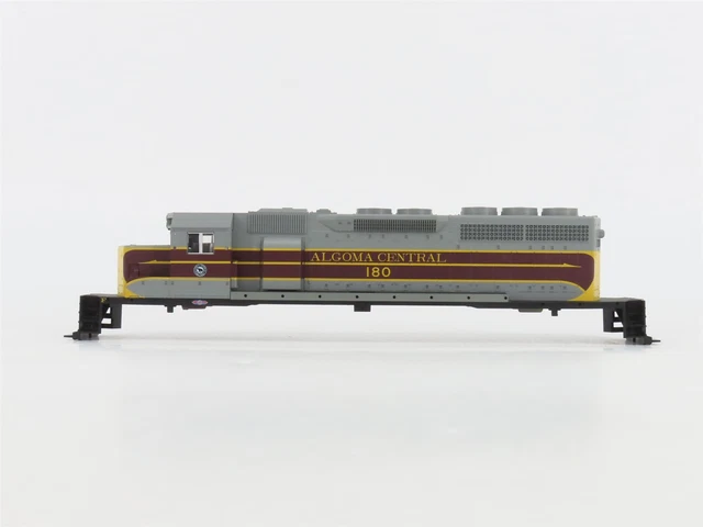 HO SCALE KATO 37-6321 AC Algoma Central EMD SD40 Diesel #180