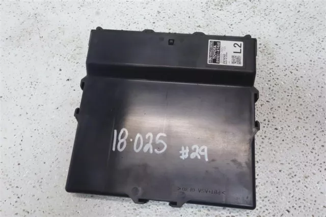 2016 Toyota Prius Hybrid Vehicle Control Module Unit 89981-47570