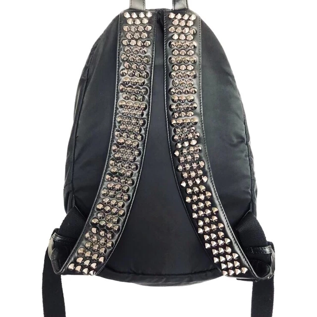 GIVENCHY リュック ジバンシー スタッズ Jerry Lorenzo GIVENCHY リュック ジバンシー スタッズ Jerry Lorenzo - メルカリ
