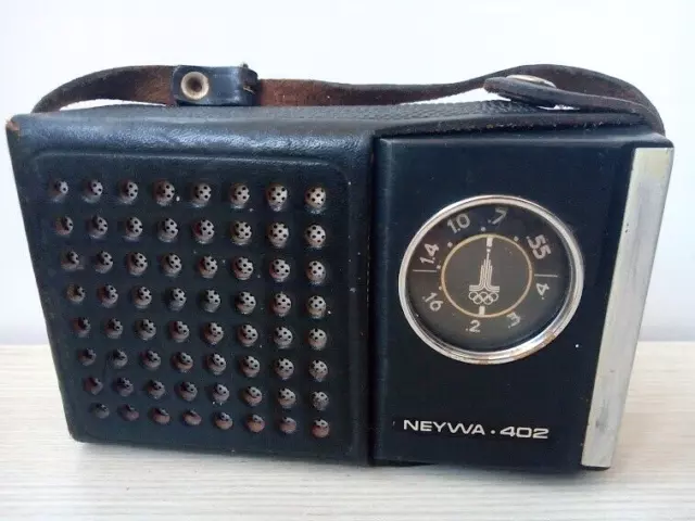 Radio portátil soviética vintage NEYWA 402 NEYVA Juegos Olímpicos de Moscú...