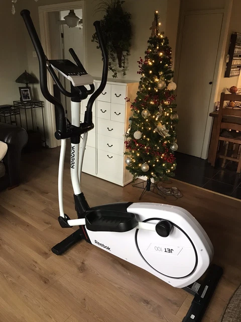 Reebok Jet 100 Cross Trainer