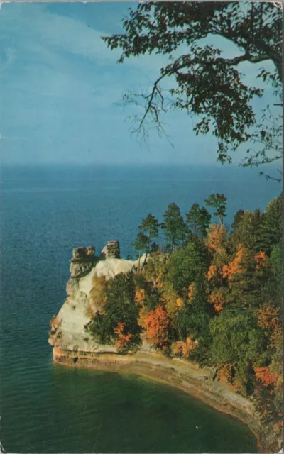 Miners Castle Pictured Rocks Munising Michigan Lake Chrome Vintage Post Card
