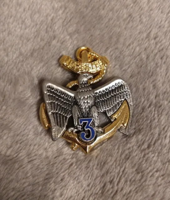 Insigne / pucelle / badge 3 e régiment d'infanterie de marine A.Bertrand Atlas