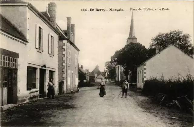 CPA AK En Berry Marcais Place de Église - La Poste (613622)