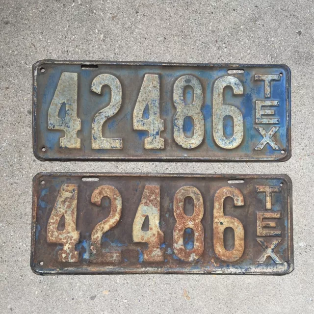 1917 Texas License Plate Pair 42486 First Issue Not Porcelain Garage Auto Decor