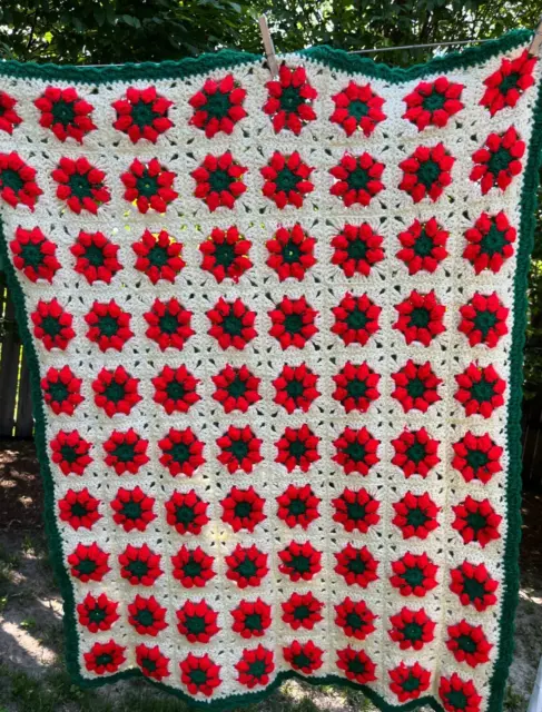 Vintage Handmade Crochet 3D Poinsettia Afghan Blanket Throw Christmas 35 x 44