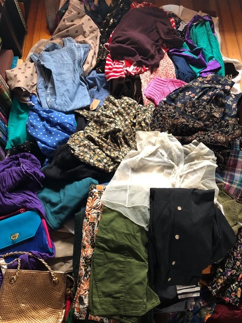 80s-90s Vintage Women’s Clothing Lot Sizes Xs-L