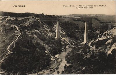 CPA La Vallee de la Sioule au Pont des fades - Construction (1254211)