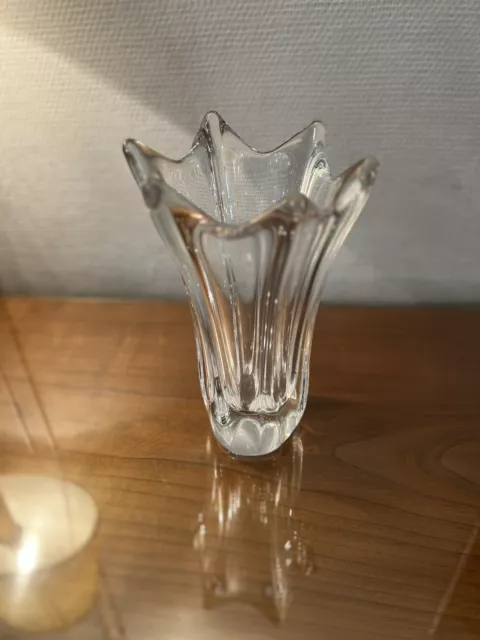 Daum Superb Vase Crystal Daum France. Signed .vintage Years