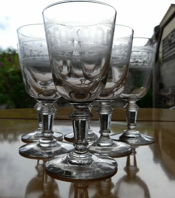Série De 6 Verres anciens Soufflés Gravé Frise Grecque Baccarat