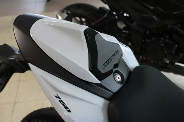 Höcker Soziusabdeckung weiß Suzuki GSX-S750 2017- Abdeckung Solo Seat Cover