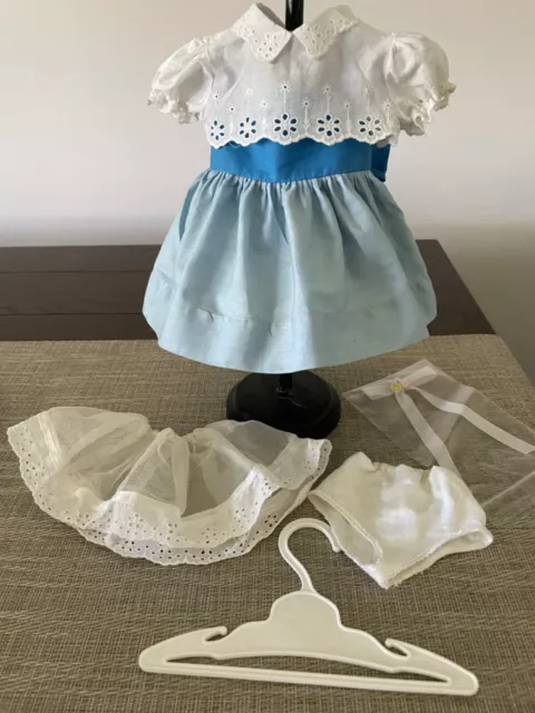 Chatty Cathy Vintage original 1960 outfit, all original Chatty Cathy Vintage original 1960 outfit, all original