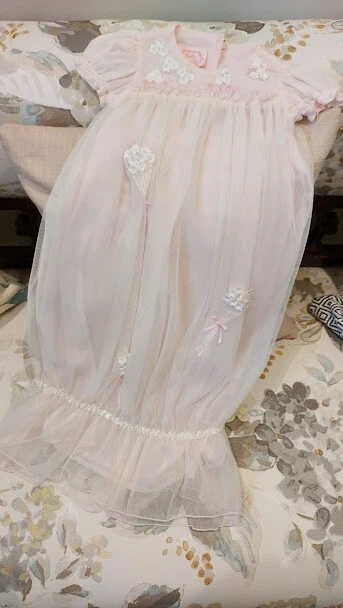 Abito da battesimo in tulle bianco con ricamo rosa e pizzo taglia 3 mesi