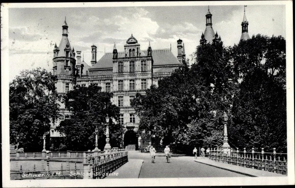 Ak Schwerin in Mecklenburg, Schloss, Südseite - 3322652