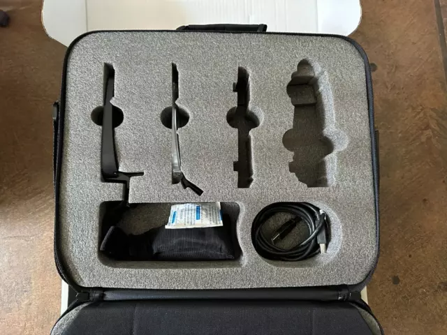 X-Rite EFI ES-2000 i1 Pro Rev E w/ Case *MISSING PARTS* X-Rite EFI ES-2000 i1 Pro Rev E w/ Case *MISSING PARTS*