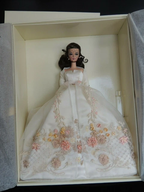 Barbie Silkstone Lady Of The Manor 2011 - Mattel Gold Label - NRFB Collector