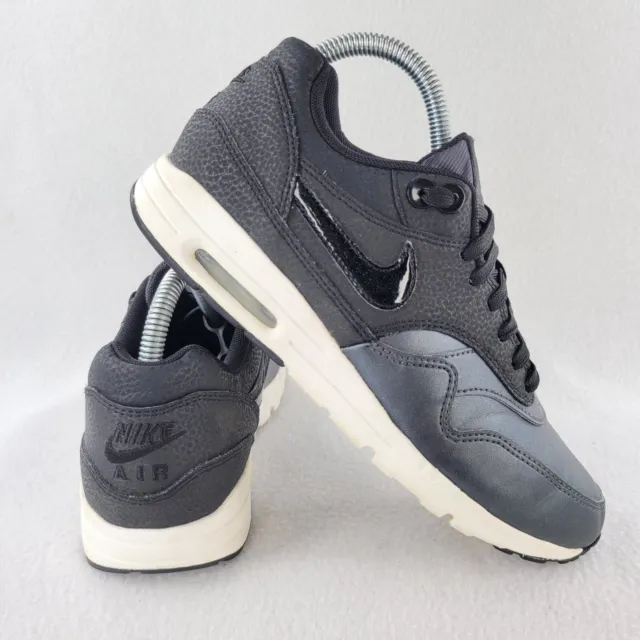 Nike Air Max 1 Ultra SE Womens Size 7.5 Black Leather Running Shoe 861711-002