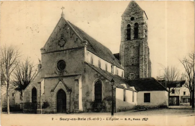 CPA AK SUCY-en-BRIE Église (869675)