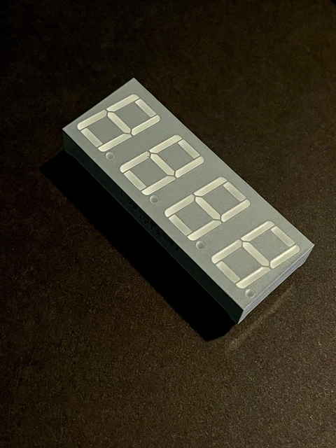 7-SEGMENT 4-DIGIT LED DISPLAY from LUMEX OPTO CA 12 DIP w/ 40 Pin Socket 1pc NEW